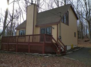 102 Bricker Rd, Milford, PA 18337
