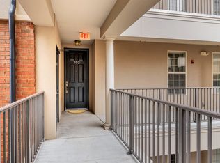 305 Seven Springs Way APT 302, Brentwood, TN 37027