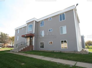 300 6th St SW #104, Kasson, MN 55944