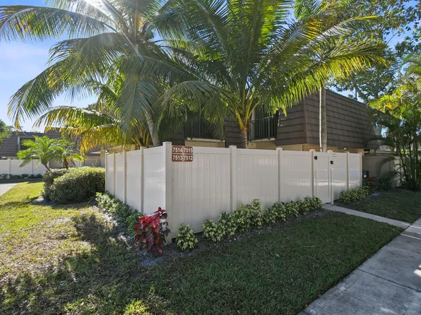 7513 75th Way, West Palm Beach, FL 33407