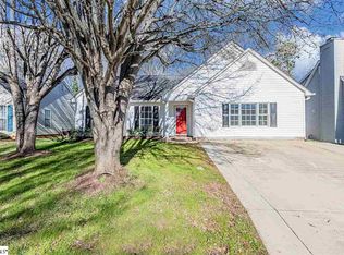 405 Great Oaks Way, Simpsonville, SC 29680
