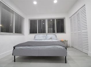 2200 SW 21st St #A-B, Miami, FL 33145