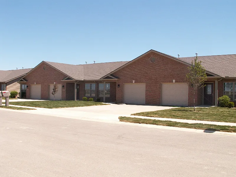 Building Photo - 103 Brookside Dr