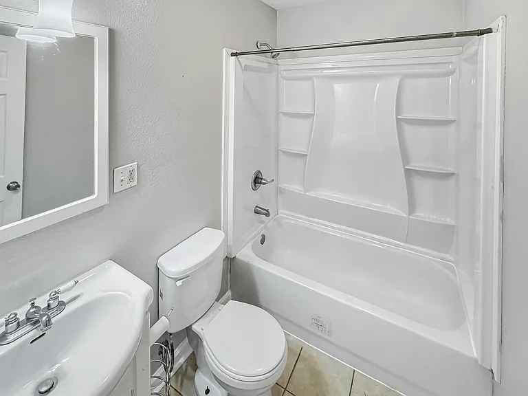 2512 Mexico St — Photo 4