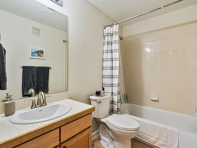 1767 N Pearl St #308 — Photo 24