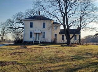 21501 9th St, Kansasville, WI 53139