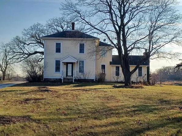 21501 9th STREET, Kansasville, WI 53139