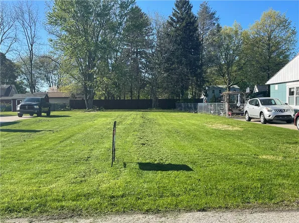 3434 W 11th St, Erie, PA 16505