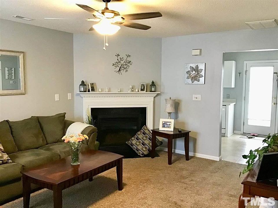 2nd image of 2228 Ventana Ln