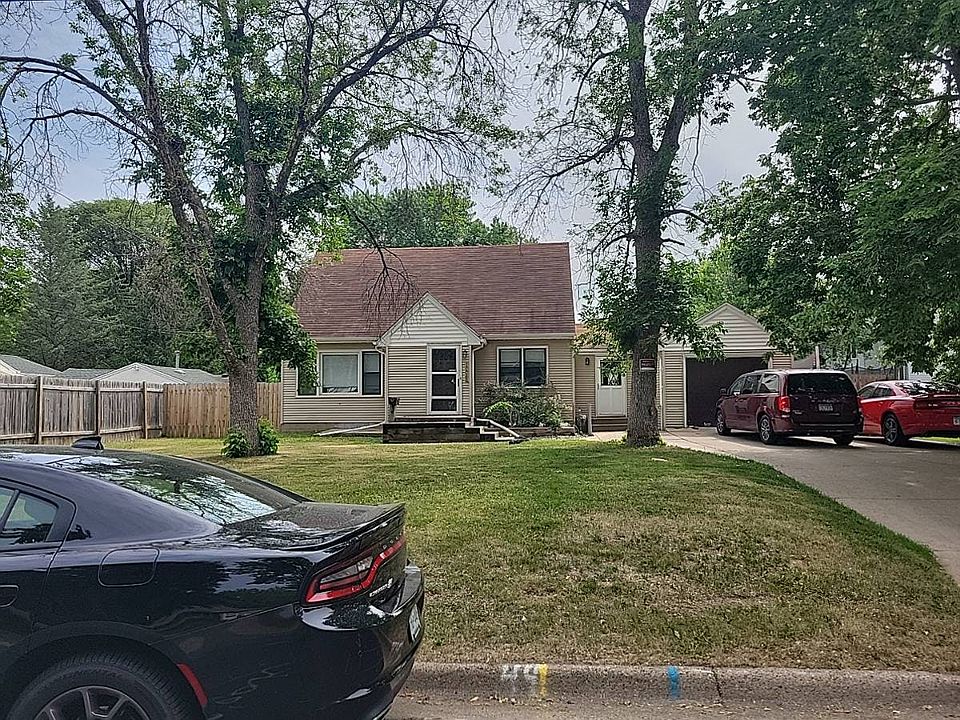 1st image of 10049 Harriet Ave S