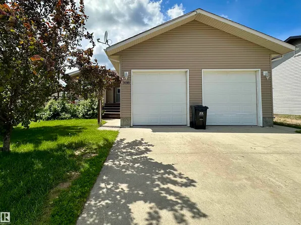5016 49th St, Gibbons, AB T0A 1N0