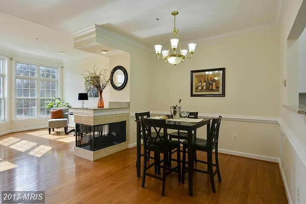 2003 Ashleigh Woods Ct — Photo 3