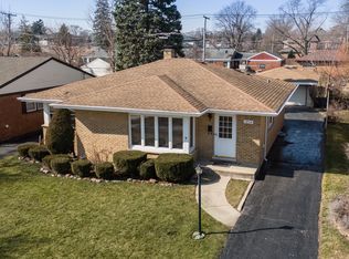 1854 Spruce Ave, Des Plaines, IL 60018