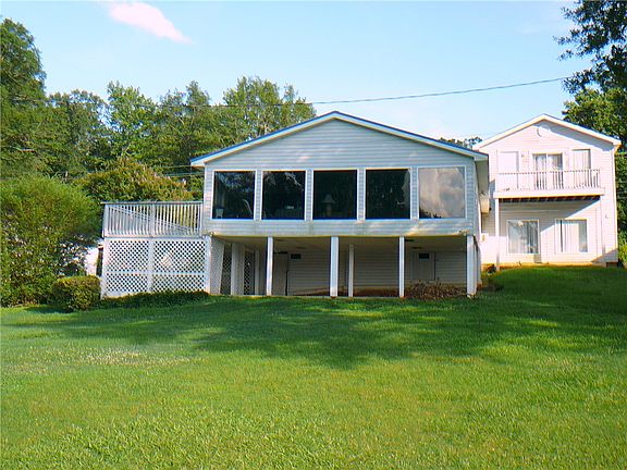 2nd image of 2213 Broadway Lake Rd