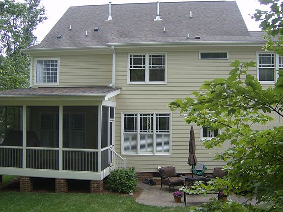 Exterior Back-wooded lot!