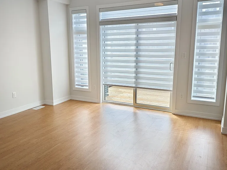 68 Stauffer Cres — Photo 13