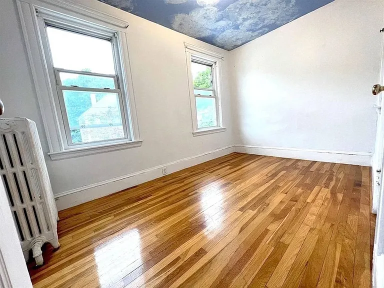 200 Maple St #2 — Photo 10