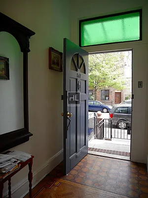 Rented by Highline Residential | media 11