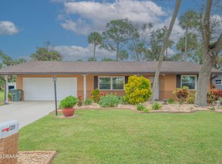 1211 Golfview Dr, Daytona Beach, FL 32114