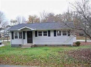 1st image of 1 Tipperary Ln