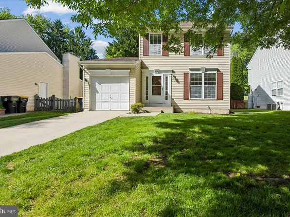 628 Autumn Sky Ct, Sykesville, MD 21784