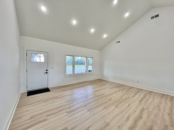 30th image of 2250 Elkton Pike