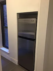 Rented by Lalezarian Properties