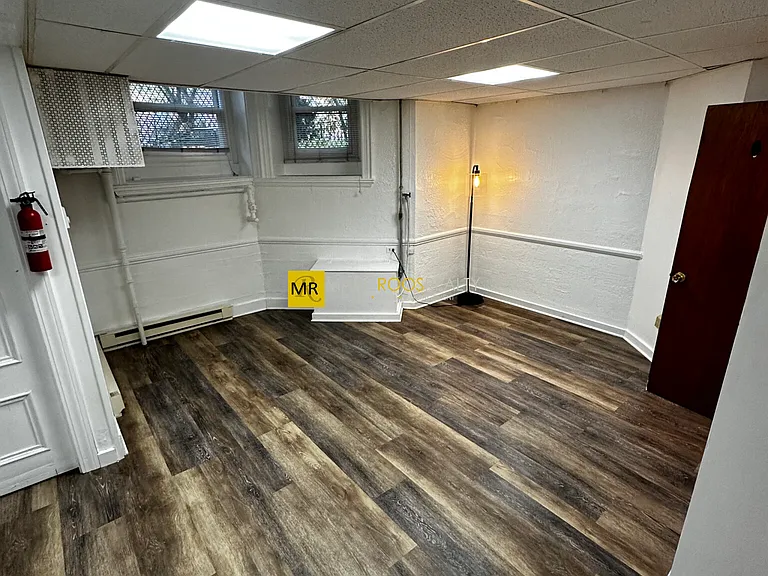 245 Beacon St #B — Photo 6