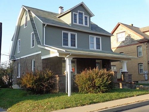 1st image of 127 W College Ave
