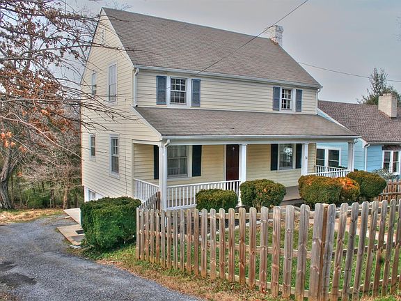 2nd image of 14 Vista Ave