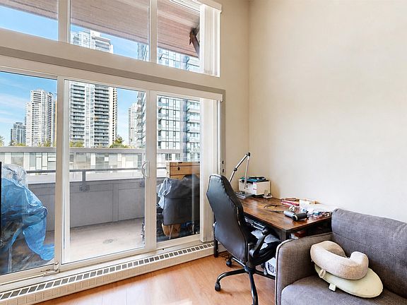 5th image of 6875 Dunblane Ave #406