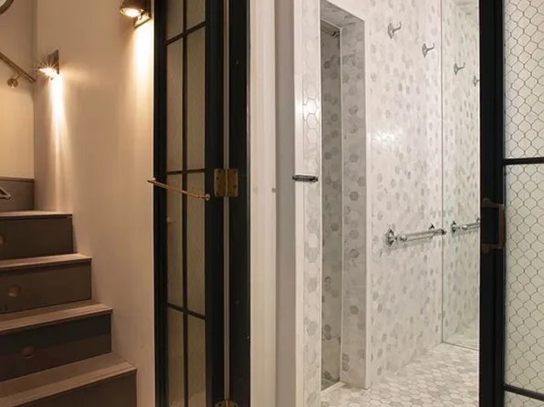 95 Greene Street 2E image 7 of 7