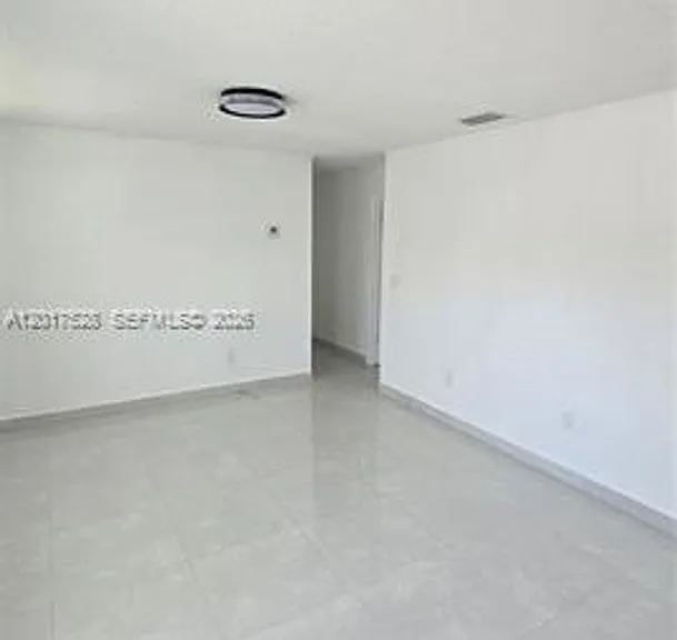 15750 SW 297th St — Photo 9