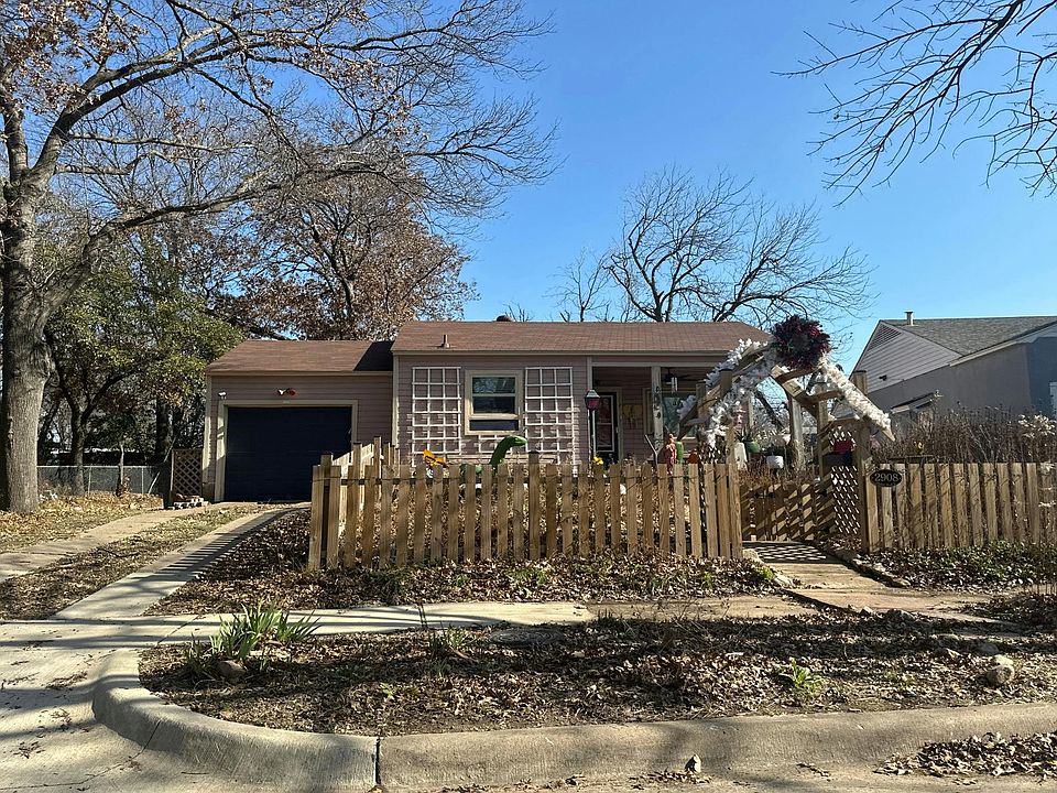 1st image of 2908 Shadow Wood Dr