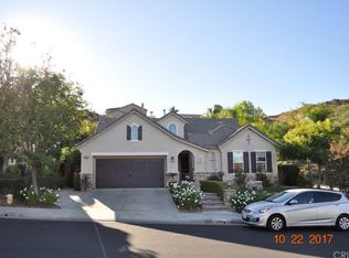 21939 Mikhail St, Santa Clarita, CA 91390