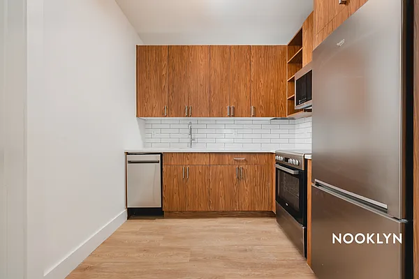 Rented by Nooklyn NYC LLC | media 12