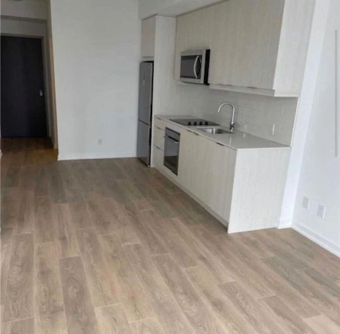 2 bed, $2,400 — Photo 2