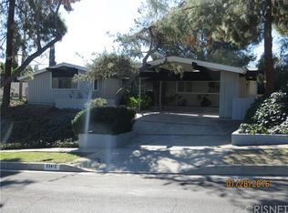 20412 Tiara St, Woodland Hills, CA 91367