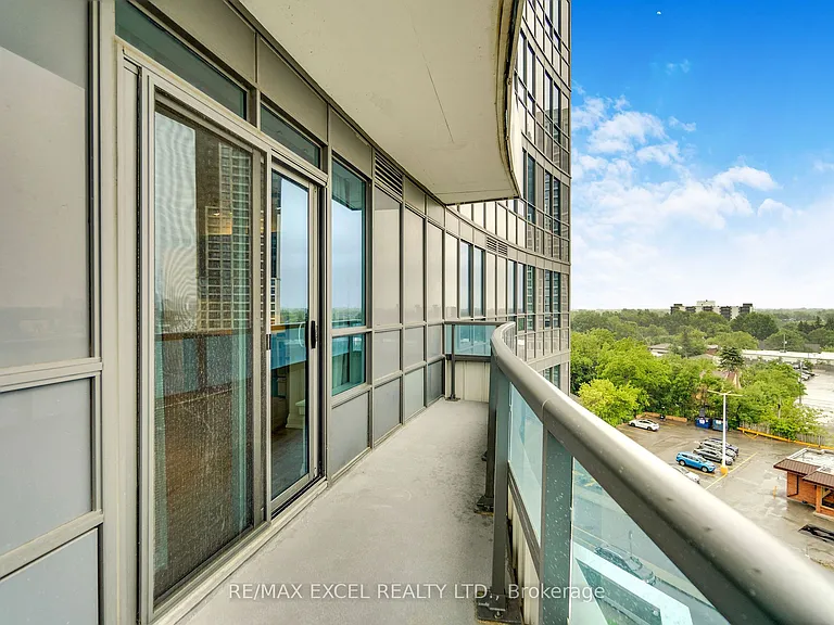 7161 Yonge St #625 — Photo 33