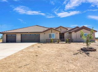 10255 Trinity Rd, Oak Hills, CA 92344
