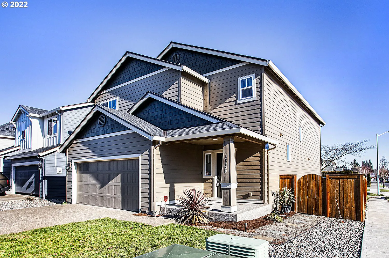 4 bed, 2.5 bath, 2224 sqft, $3,500 — Photo 1