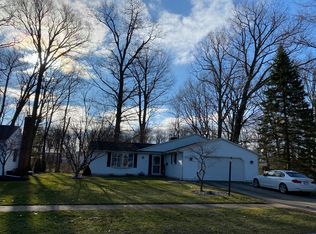 717 Gloucester Dr, Huron, OH 44839