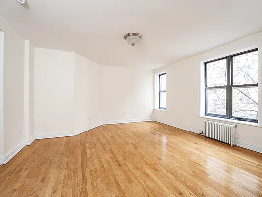 Rented by City Connections Realty | media 22