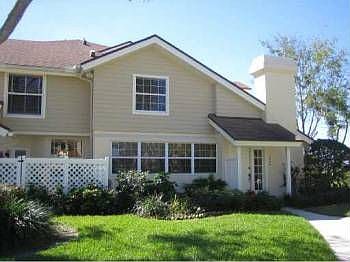 1st image of 601 Bradford Ct