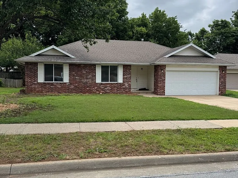 3078 S Overhill Ct — Photo 1