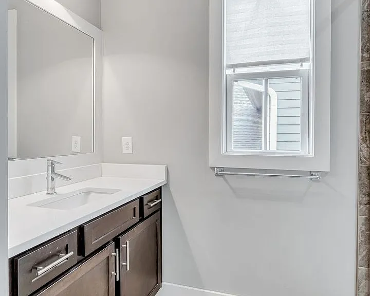 509A Moore Ave — Photo 15