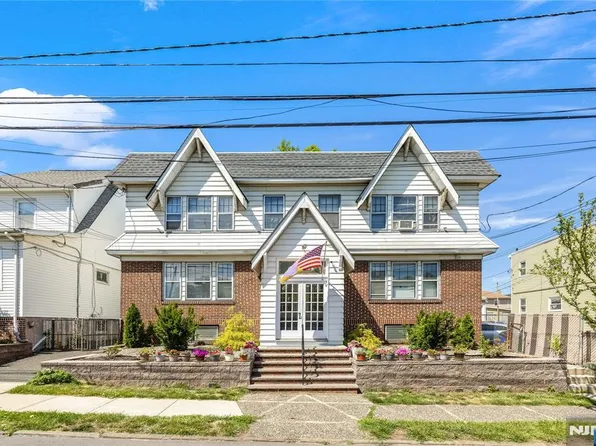 193 Dukes St, Kearny, NJ 07032