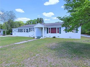 1220 Stevens St, Raeford, NC 28376