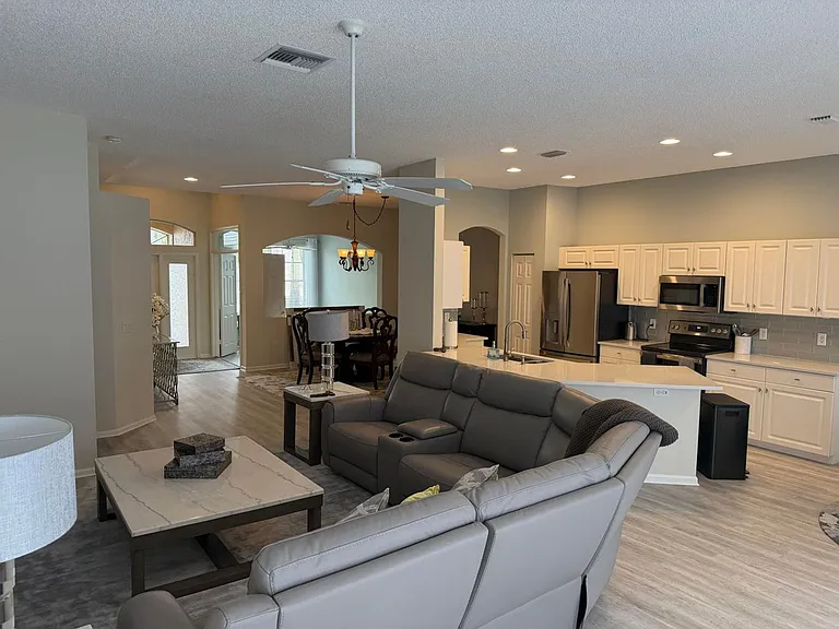 7936 Rockford Rd — Photo 3