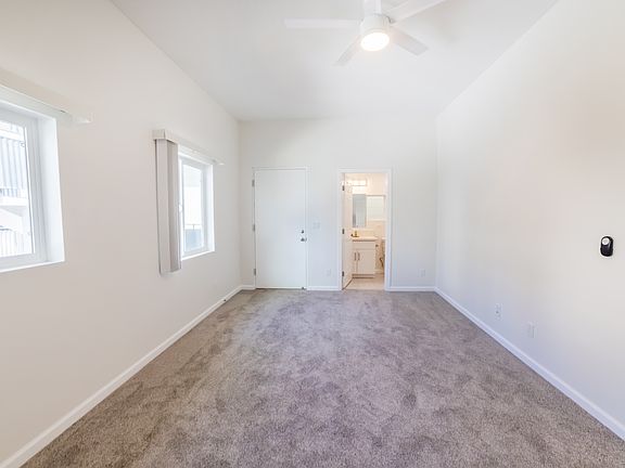 LARGE bonus room